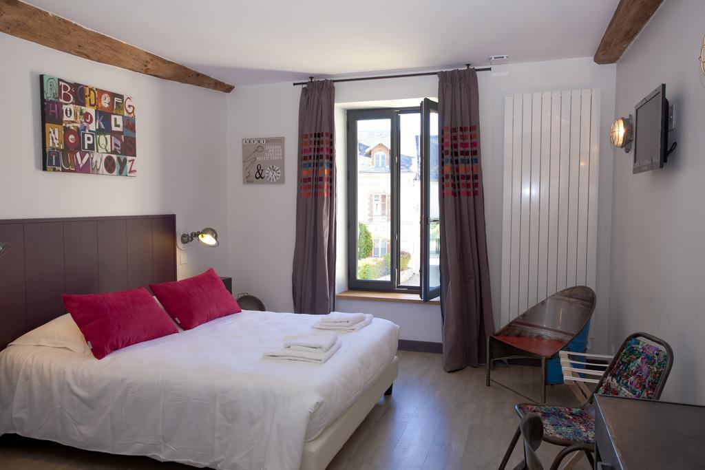 Les Tournelles - Chambres d'hôtes Saint-Mesmes Extérieur photo